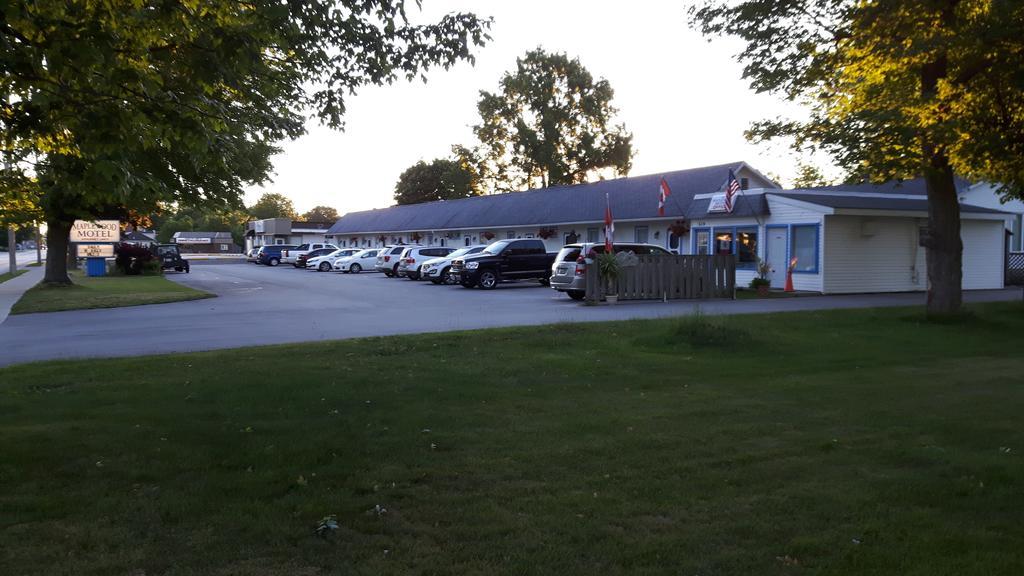 The Maplewood Motel Port Elgin Zewnętrze zdjęcie